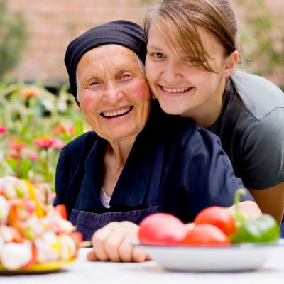 Nutrición y Dietética del adulto mayor